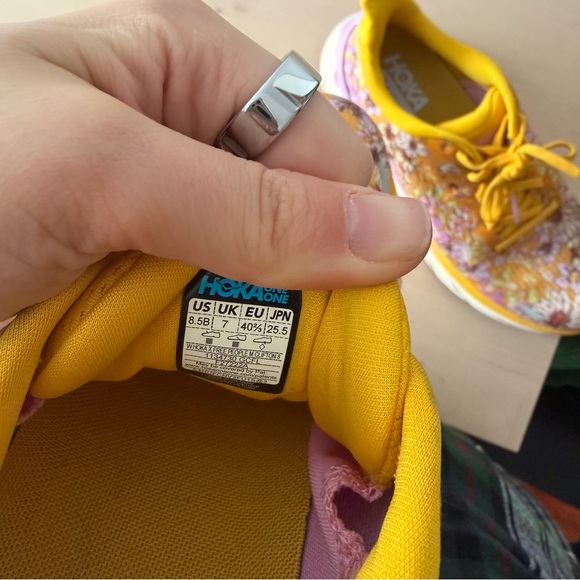RARE Hoka x FP Movement Clifton 8 Golden Coast Floral, size 8.5 - Picture 7 of 7